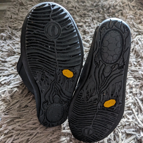 Manitoba mukluks - Picture 3 of 5